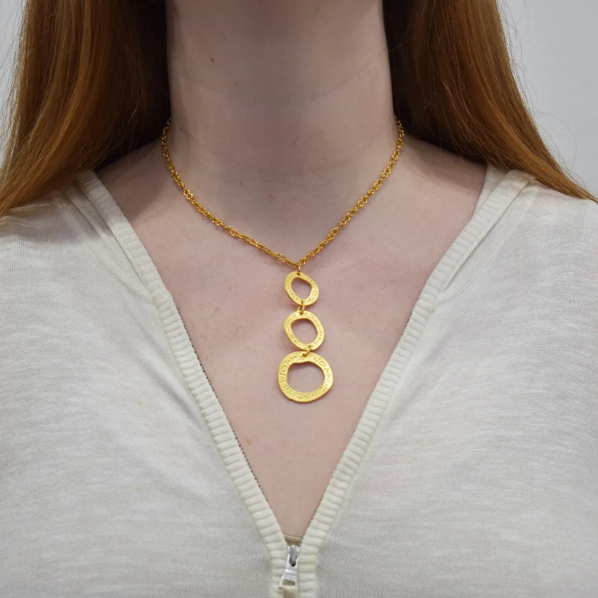 Hammered Brass Circles Necklace