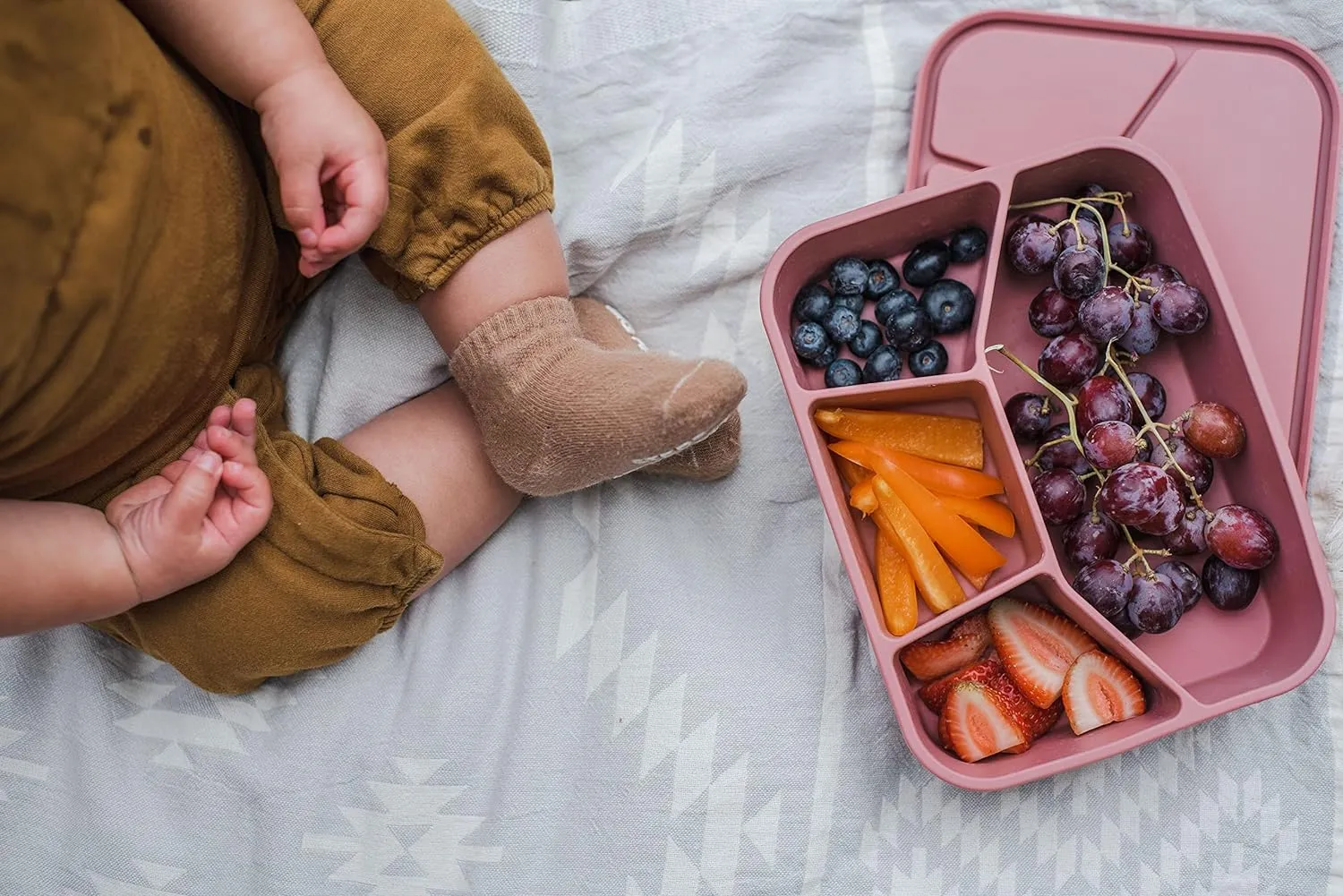 Lunchbox, 100% Food Grade Eco-Friendly Leak-Proof Silicone Bento Box, 4 Compartment, 6 Colors